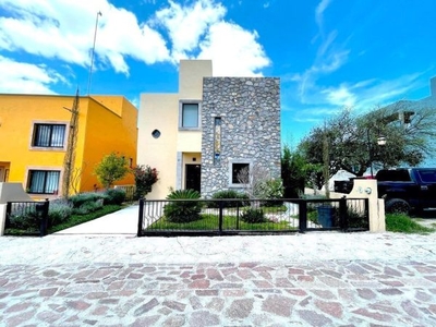 Casa en venta San Miguel de Allende, Guanajuato, 3 recamaras, SMA5078