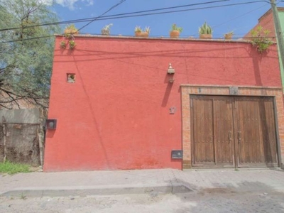 Casa en venta San Miguel de Allende, Guanajuato, 4 recamaras, SMA4306
