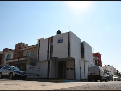 Casas en venta - 135m2 - 4 recámaras - Zapopan - $3,100,000