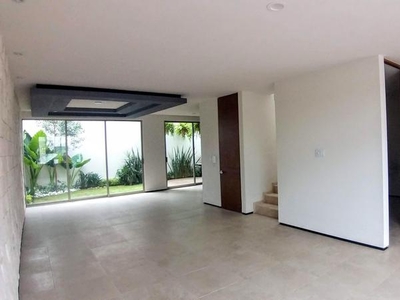 Casas en venta - 160m2 - 3 recámaras - Michoacán - $4,250,000