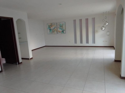 Casas en venta - 200m2 - 3 recámaras - San Bernardino Tlaxcalancingo - $5,000,000