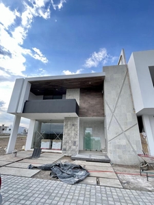 Casas en venta - 200m2 - 4 recámaras - Pachuca de Soto - $5,800,000