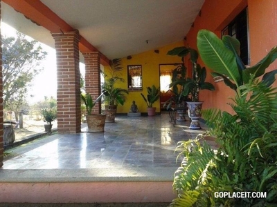 En Renta, CASA EL CAPRICHO TEPOZTLAN en El Pedregal, Morelos - 3 habitaciones - 3 baños