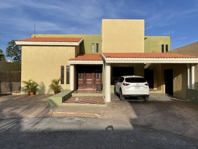 En venta casa estilo California, Chuburna de hidalgo