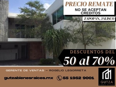 Lujosa casa en venta en Zapopan Jalisco, seguridad 24 hrs a precio de remate RLR