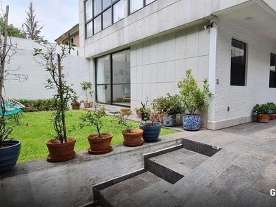 Renta de Casa - Lomas de Chapultepec - 3 baños - 360.00 m2