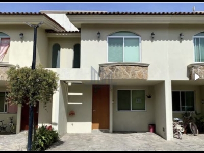 SUPER OPORTUNIDAD, CASA EN ZAPOPAN EN REMATE!!