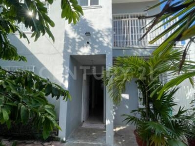 Venta casa en Cancun cerca a La Gran Plaza OFC 07422