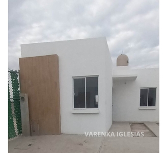 Casas De 1 Piso, 3 Recamaras Y Un Baño Al Oriente De Torreon. Mod. Valecia.