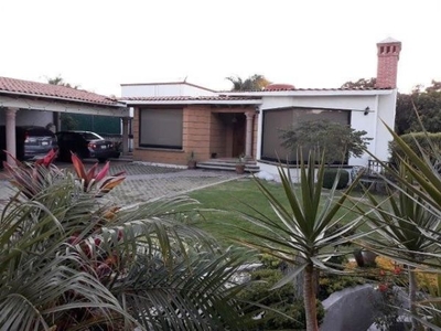 Residencia en Villas del Mesón junto al Campo de Golf, Terreno 1,000 m2, de LUJO