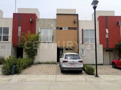 Casa en Condominio en Renta en la Colonia San Mateo Otzacatipan en Toluca