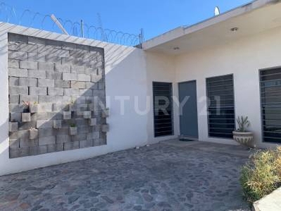 Casa amueblada en Renta Zona San Felipe Colonia Burócrata Estatal Chihuahua
