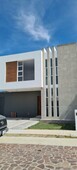 Casas en venta - 180m2 - 3 recámaras - Huimilpan - $3,030,000