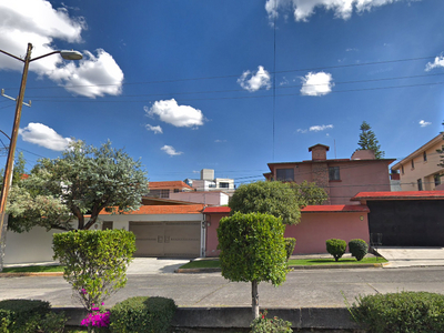 Casa en venta Calle Alberto José Pani 78-88, Satélite, Fraccionamiento Ciudad Satélite, Naucalpan De Juárez, México, 53100, Mex