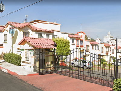 Casa en venta Calle Pozo Grande, Conj Hab Los Héroes Tecámac Ii, Tecámac, México, 55740, Mex