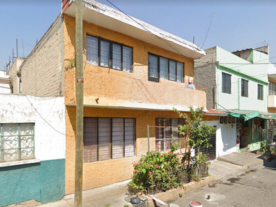 Casa en venta Calle Riva Palacio, Tlanepantla Centro, Tlalnepantla Centro, Tlalnepantla De Baz, México, 54000, Mex