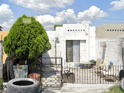 Acogedora E Iluminda Casa Oportunidad Barrio De La Industria Monterrey Nuevo León México Gj-rl B
