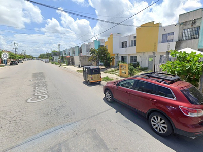 Casa De Remate En Gonzalo Guerrero Los Héroes, Cancún, Quintana Roo.- Ijmo3