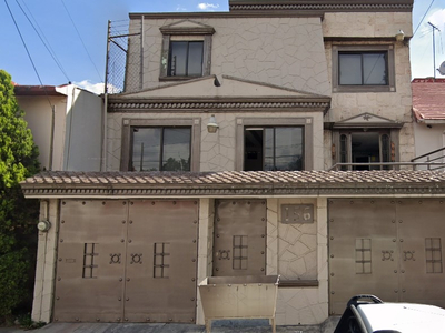 Casa En Cumbres De San Mateo, Naucalpan, Remate Bancario