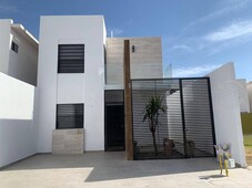 casa en venta en arboleda residencial