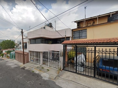 Casa en venta Calle Granate 3-41, Fracc El Pedregal De Atizapán, Atizapán De Zaragoza, México, 52948, Mex