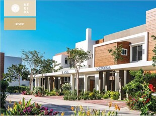 Doomos. CASA EN VENTA EN PRIVADA RESIDENCIAL ALTOZANO EN MERIDA,YUCATÁN