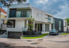 Casas en venta - 931m2 - 4 recámaras - Puerta de Hierro - $53,000,000