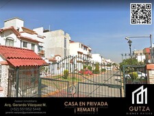 doomos. casa en privada villa del real tecamac a precio de remate