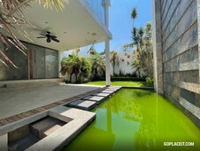 En Venta, Hermosa casa sola Acapantzingo - 3 baños - 345 m2