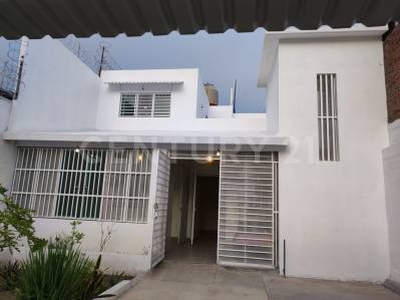 Casa en Venta en Huertas del Sol en Colima, Colima