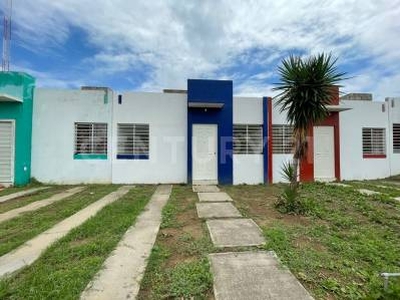 Casa en Venta en Punta Diamante, Villa de Alvarez