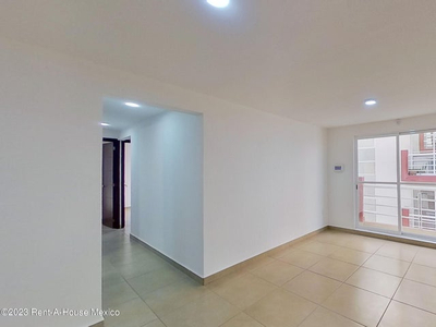 Depa En Venta Colinas De San José, Colina De Santo Tomás 23-5669. Mg.