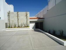 2 cuartos, 220 m casa en venta en villas de irapuato mx14-aq7375