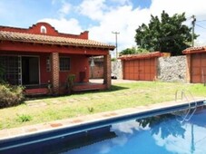 3 cuartos, 100 m casa en venta en xochitepec mx18-fe0192