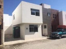 3 cuartos, 110 m casa en venta en santa maria coronango mx19-fy2272