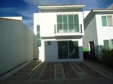 3 cuartos, 113 m casa en venta en irapuato centro mx14-at9575