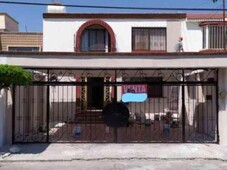 3 cuartos, 120 m se vende casa en irapuato gto., colonia las reinas