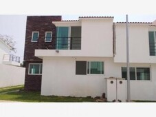 3 cuartos, 137 m casa en venta en cocoyoc mx17-dq2592