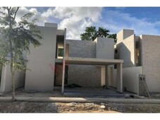 3 cuartos, 161 m exclusiva casa en venta en playa del carmen a minutos del mar