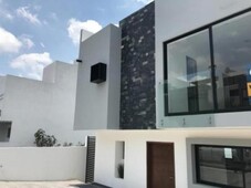 3 cuartos, 171 m casa en venta en zibata mx19-gn2025
