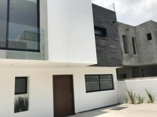 3 cuartos, 171 m casa en venta en zibata mx19-gn2187