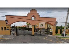 3 cuartos, 180 m casa en venta en misin de santiago, corregidora queretaro