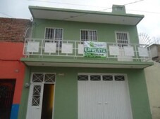 3 cuartos, 185 m casa en venta en irapuato centro mx15-bm4136