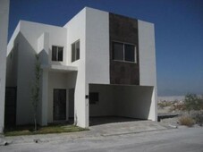 3 cuartos, 205 m casa en venta en pedregal del valle mx16-ca3358
