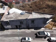 3 cuartos, 229 m se remata casa grande en fracc ario 1815, morelia