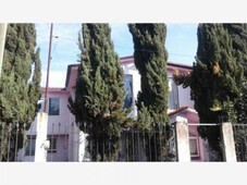 3 cuartos, 250 m casa en venta en miraflores mx18-ey5335