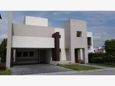 3 cuartos, 289 m casa en renta venta alamo contry club celaya gto.