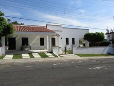 3 cuartos, 290 m casa en venta en fracc lomas de cocoyoc mx18-fm3749