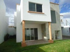 3 cuartos, 320 m se vende casa nueva villas de irapuato.