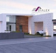 3 cuartos, 650 m carolco residencial -carretera nacional- casa en venta